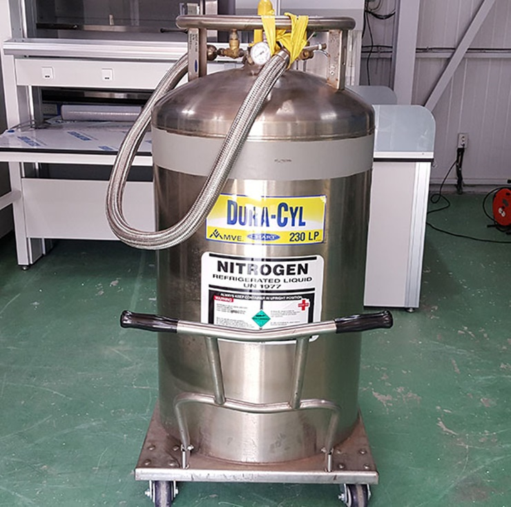 液氮罐